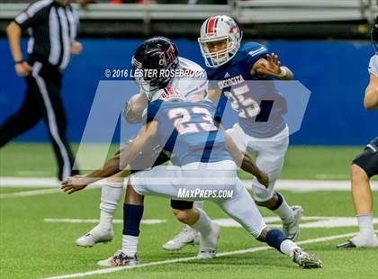 Thumbnail 2 in Lake Travis vs. Atascocita (UIL 6A Semifinal) photogallery.