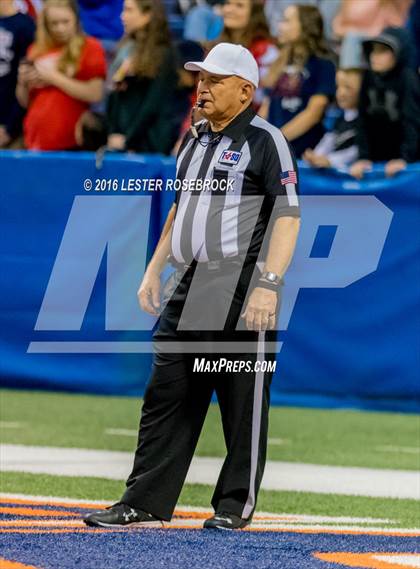 Thumbnail 3 in Lake Travis vs. Atascocita (UIL 6A Semifinal) photogallery.