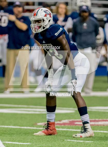 Thumbnail 3 in Lake Travis vs. Atascocita (UIL 6A Semifinal) photogallery.