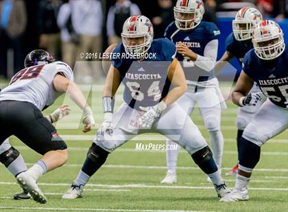 Thumbnail 2 in Lake Travis vs. Atascocita (UIL 6A Semifinal) photogallery.