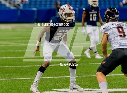 Thumbnail 3 in Lake Travis vs. Atascocita (UIL 6A Semifinal) photogallery.
