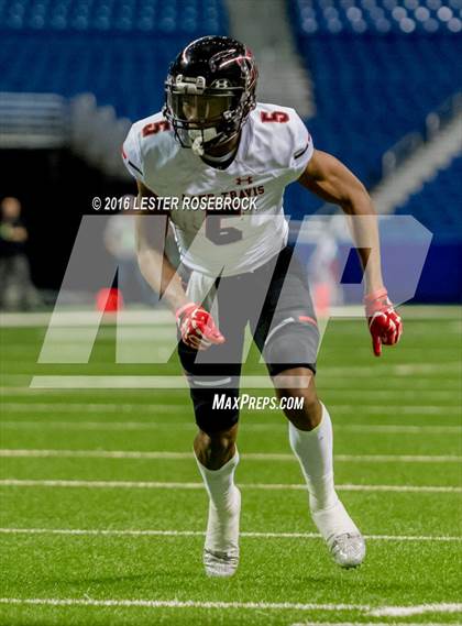 Thumbnail 1 in Lake Travis vs. Atascocita (UIL 6A Semifinal) photogallery.
