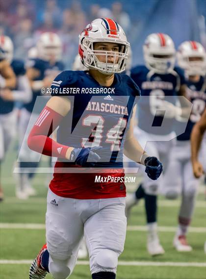 Thumbnail 2 in Lake Travis vs. Atascocita (UIL 6A Semifinal) photogallery.
