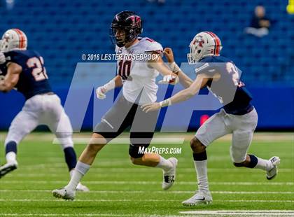 Thumbnail 2 in Lake Travis vs. Atascocita (UIL 6A Semifinal) photogallery.