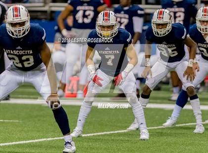 Thumbnail 3 in Lake Travis vs. Atascocita (UIL 6A Semifinal) photogallery.