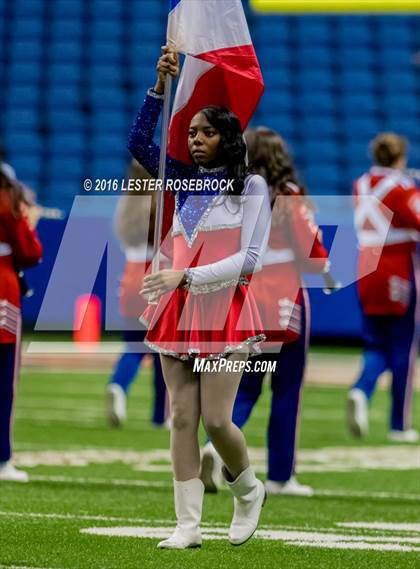 Thumbnail 2 in Lake Travis vs. Atascocita (UIL 6A Semifinal) photogallery.
