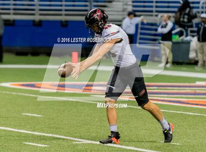 Thumbnail 3 in Lake Travis vs. Atascocita (UIL 6A Semifinal) photogallery.