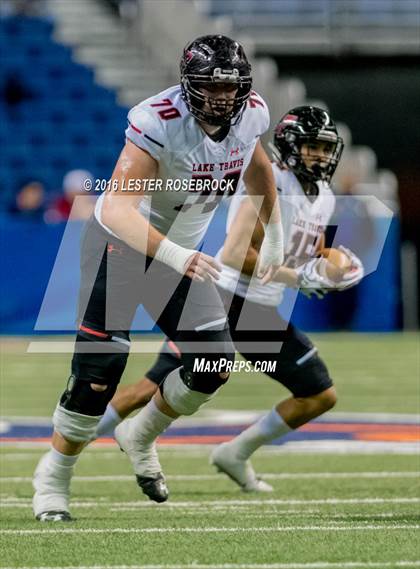 Thumbnail 3 in Lake Travis vs. Atascocita (UIL 6A Semifinal) photogallery.