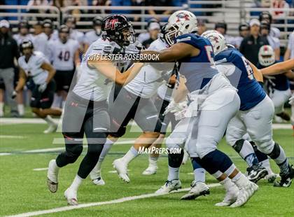 Thumbnail 3 in Lake Travis vs. Atascocita (UIL 6A Semifinal) photogallery.