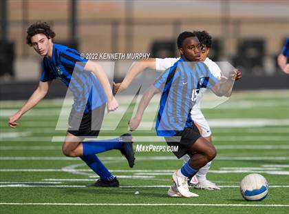 Thumbnail 2 in Arlington Heights vs Midlothian photogallery.