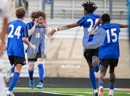 Thumbnail 2 in Arlington Heights vs Midlothian photogallery.