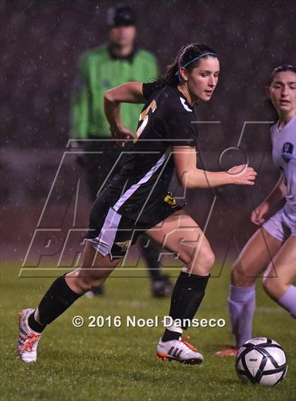 Thumbnail 2 in Urban vs. Lick-Wilmerding (CIF NCS D3 Playoffs) photogallery.