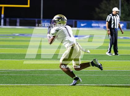 Thumbnail 2 in St. John Bosco @ Sierra Canyon photogallery.