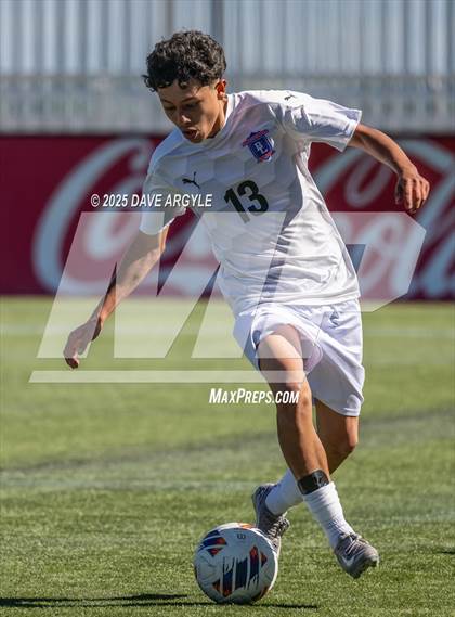 Thumbnail 3 in Ogden vs. Ben Lomond (UHSAA 3A Semifinal) photogallery.