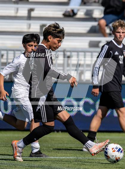 Thumbnail 3 in Ogden vs. Ben Lomond (UHSAA 3A Semifinal) photogallery.