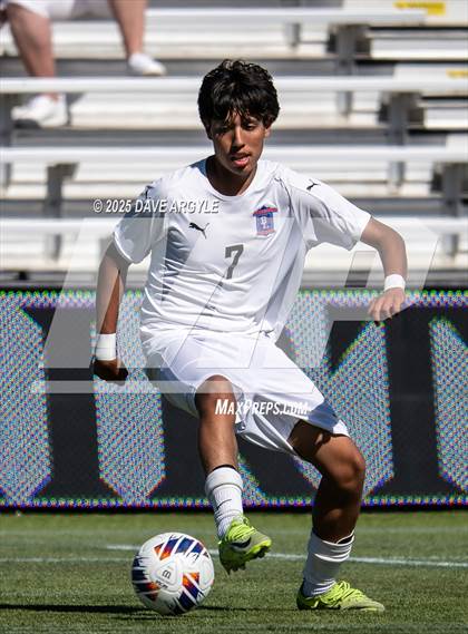 Thumbnail 3 in Ogden vs. Ben Lomond (UHSAA 3A Semifinal) photogallery.