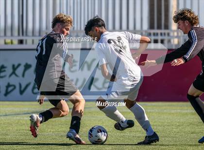 Thumbnail 2 in Ogden vs. Ben Lomond (UHSAA 3A Semifinal) photogallery.