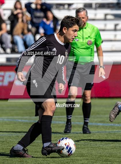 Thumbnail 3 in Ogden vs. Ben Lomond (UHSAA 3A Semifinal) photogallery.