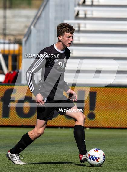 Thumbnail 3 in Ogden vs. Ben Lomond (UHSAA 3A Semifinal) photogallery.