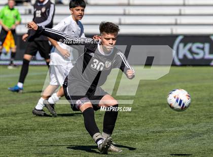 Thumbnail 3 in Ogden vs. Ben Lomond (UHSAA 3A Semifinal) photogallery.
