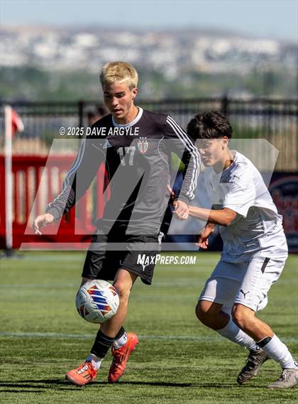 Thumbnail 2 in Ogden vs. Ben Lomond (UHSAA 3A Semifinal) photogallery.