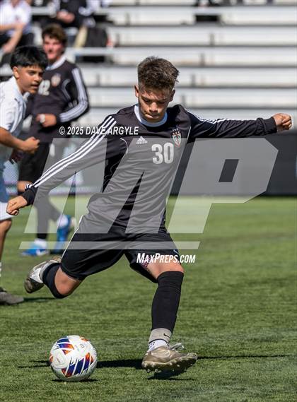 Thumbnail 1 in Ogden vs. Ben Lomond (UHSAA 3A Semifinal) photogallery.