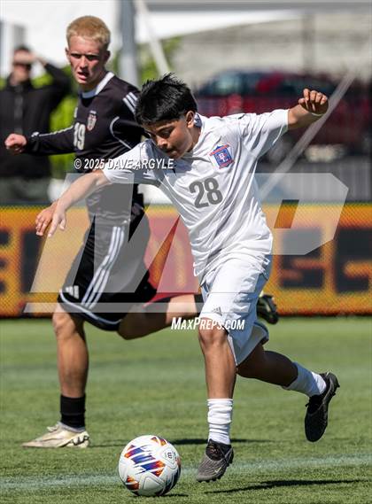 Thumbnail 3 in Ogden vs. Ben Lomond (UHSAA 3A Semifinal) photogallery.