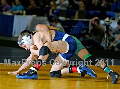 Thumbnail 1 in NYSPHSAA D1 Championships (96-135 Finals) photogallery.