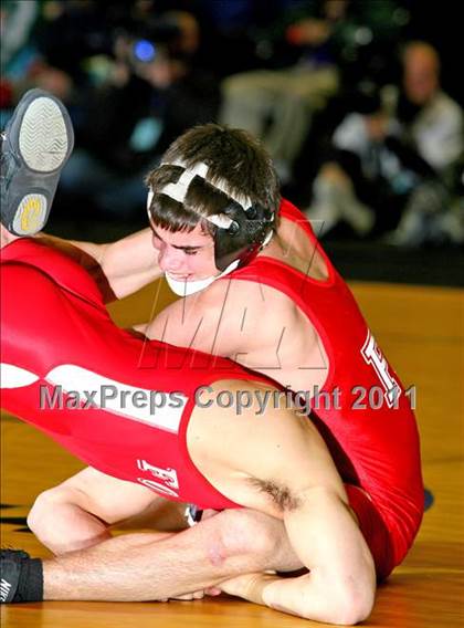 Thumbnail 2 in NYSPHSAA D1 Championships (96-135 Finals) photogallery.