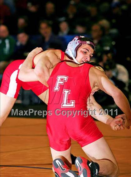 Thumbnail 3 in NYSPHSAA D1 Championships (96-135 Finals) photogallery.