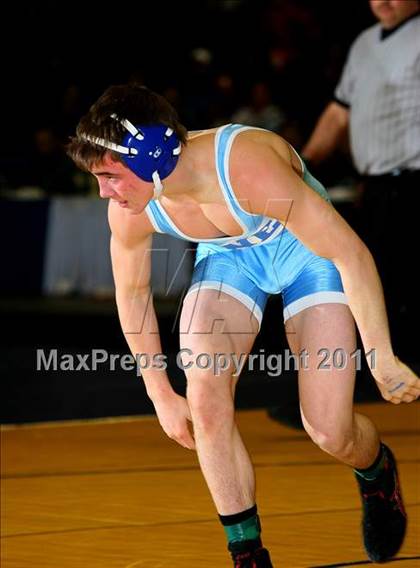 Thumbnail 2 in NYSPHSAA D1 Championships (96-135 Finals) photogallery.