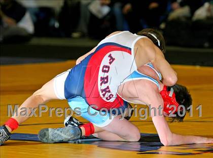Thumbnail 2 in NYSPHSAA D1 Championships (96-135 Finals) photogallery.