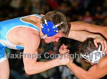 Thumbnail 3 in NYSPHSAA D1 Championships (96-135 Finals) photogallery.