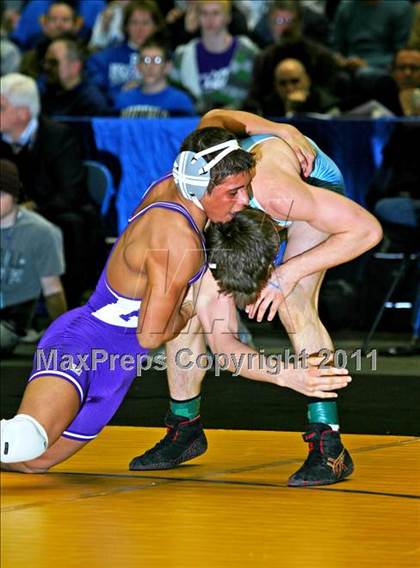 Thumbnail 1 in NYSPHSAA D1 Championships (96-135 Finals) photogallery.