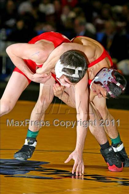 Thumbnail 1 in NYSPHSAA D1 Championships (96-135 Finals) photogallery.