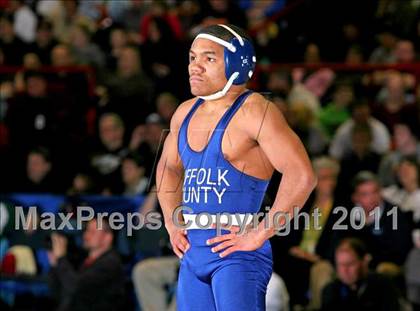 Thumbnail 2 in NYSPHSAA D1 Championships (96-135 Finals) photogallery.