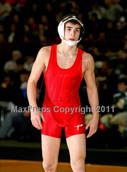 Thumbnail 2 in NYSPHSAA D1 Championships (96-135 Finals) photogallery.