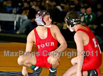 Thumbnail 3 in NYSPHSAA D1 Championships (96-135 Finals) photogallery.