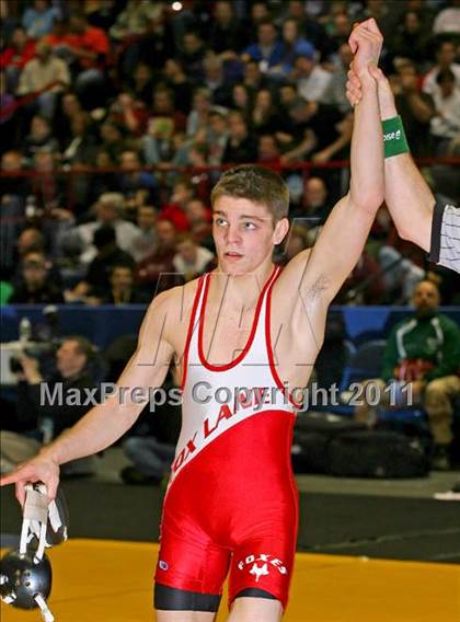 Thumbnail 3 in NYSPHSAA D1 Championships (96-135 Finals) photogallery.