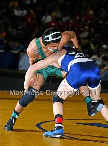 Thumbnail 3 in NYSPHSAA D1 Championships (96-135 Finals) photogallery.