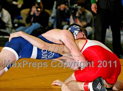Thumbnail 3 in NYSPHSAA D1 Championships (96-135 Finals) photogallery.