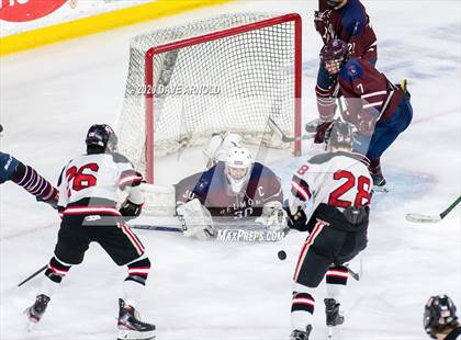 Thumbnail 3 in Belmont vs. Reading Memorial (MIAA Division 1 North Semifinal) photogallery.