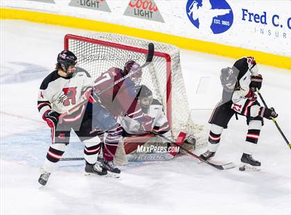 Thumbnail 2 in Belmont vs. Reading Memorial (MIAA Division 1 North Semifinal) photogallery.