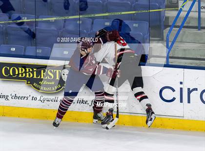 Thumbnail 2 in Belmont vs. Reading Memorial (MIAA Division 1 North Semifinal) photogallery.