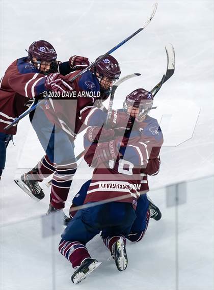 Thumbnail 3 in Belmont vs. Reading Memorial (MIAA Division 1 North Semifinal) photogallery.