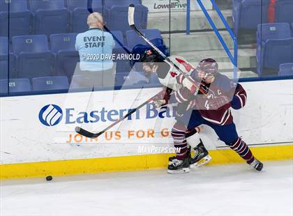 Thumbnail 3 in Belmont vs. Reading Memorial (MIAA Division 1 North Semifinal) photogallery.