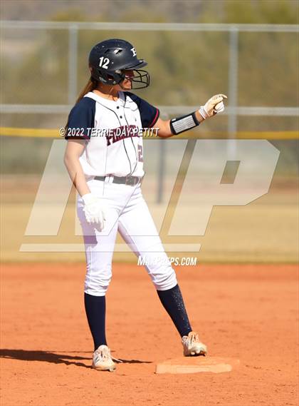 Thumbnail 1 in Pinnacle vs Greenway (Sunrise Mountain Tournament) photogallery.