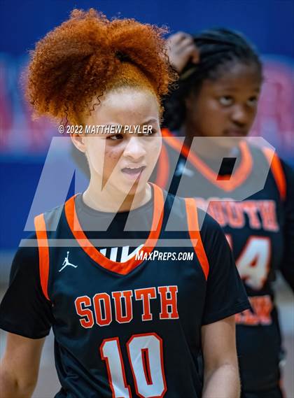 Thumbnail 1 in Union Pines vs. South View (Cumberland County Holiday Classic) photogallery.