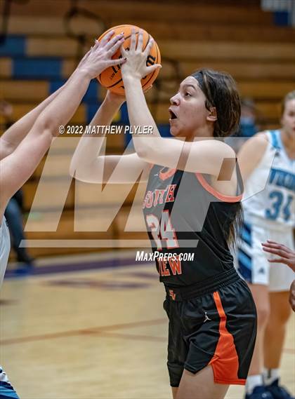 Thumbnail 3 in Union Pines vs. South View (Cumberland County Holiday Classic) photogallery.