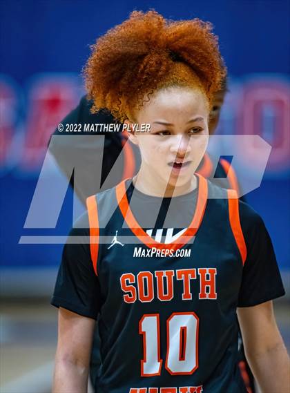 Thumbnail 3 in Union Pines vs. South View (Cumberland County Holiday Classic) photogallery.